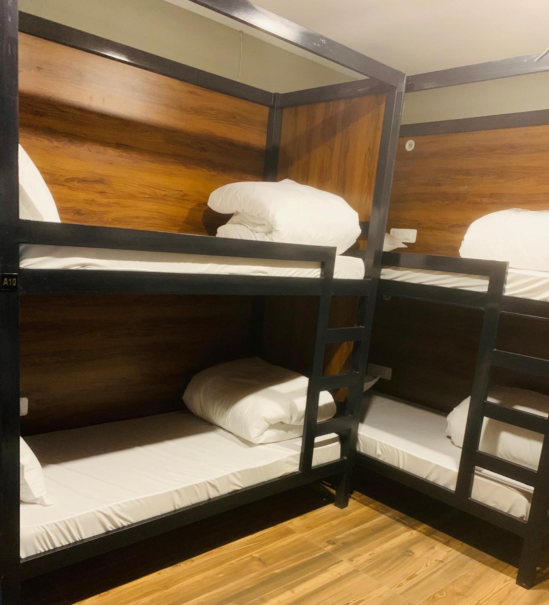 Hotel & Hostel Vimal Ganga リシケーシュ エクステリア 写真