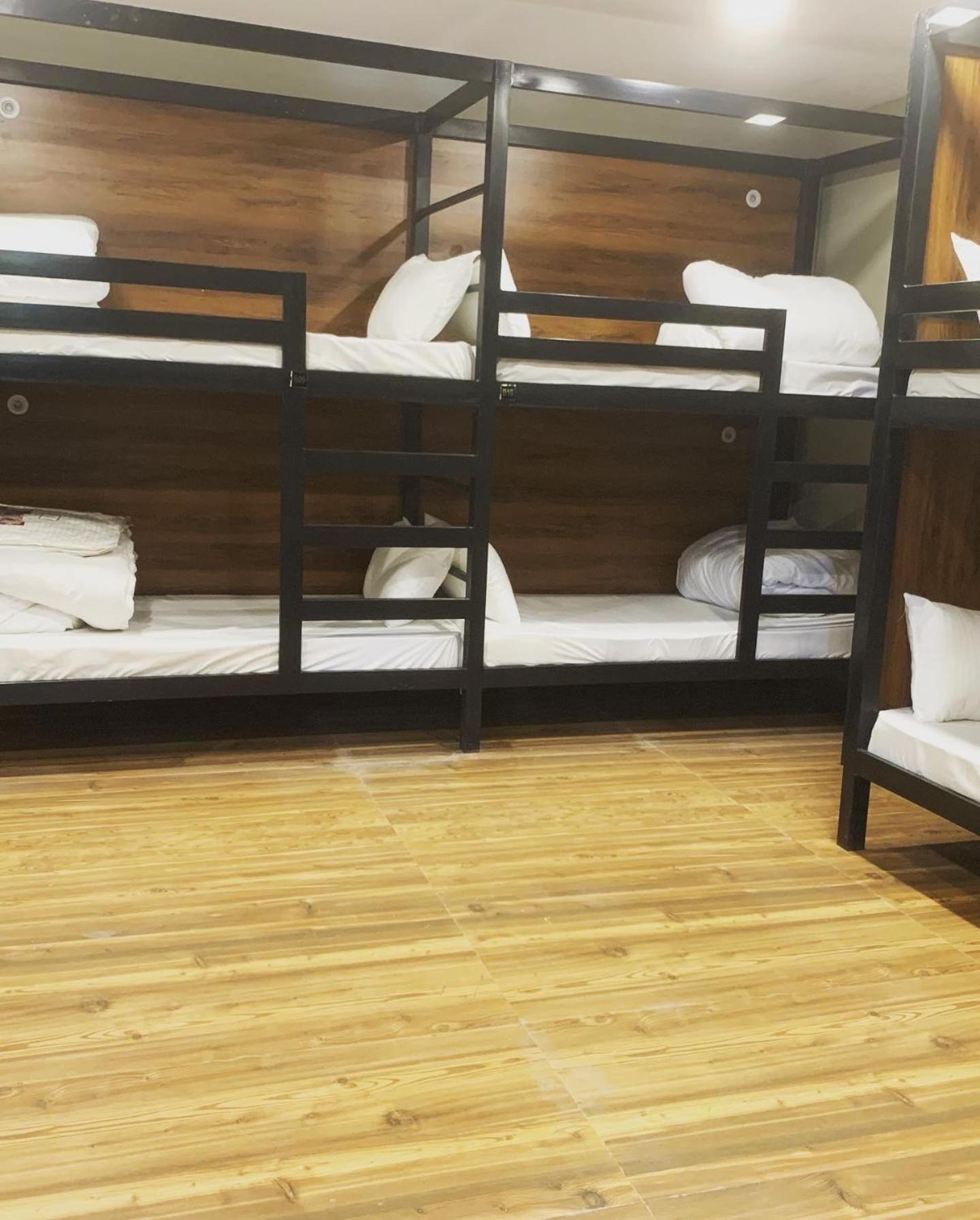 Hotel & Hostel Vimal Ganga リシケーシュ エクステリア 写真