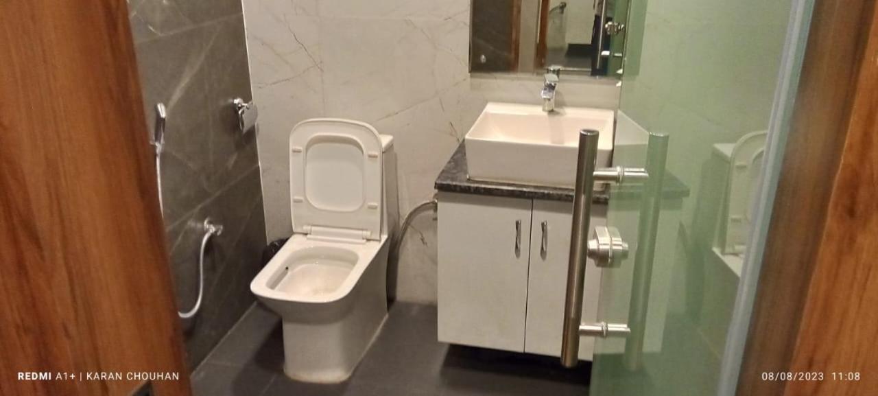 Hotel & Hostel Vimal Ganga リシケーシュ エクステリア 写真